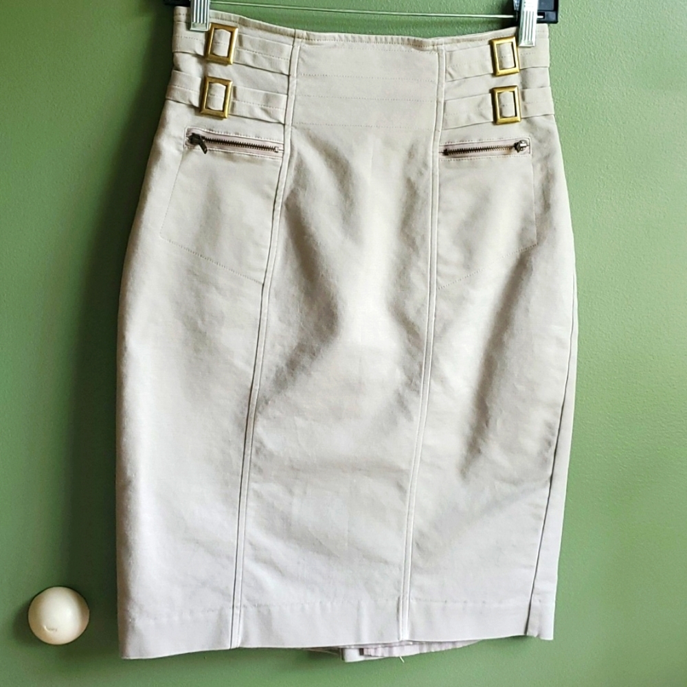 High waisted beige pencil skirt